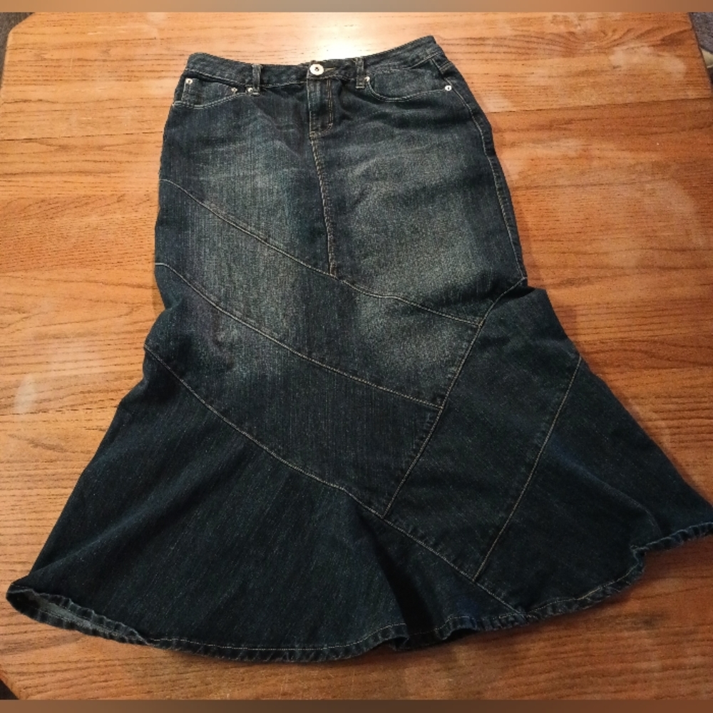Baccini Size 10 Women's Jean Maxi Skirt